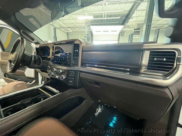 2025 Ford Super Duty F-250 SRW King Ranch 4WD Crew Cab 6.75' Box - 22929328 - 35