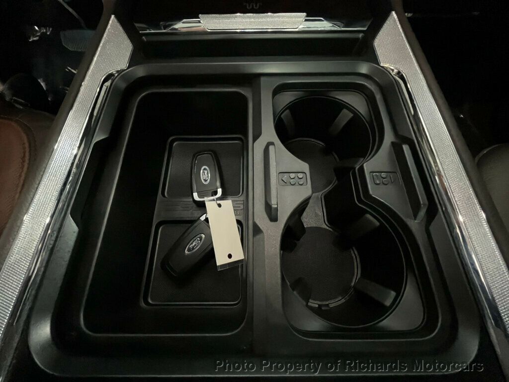 2025 Ford Super Duty F-250 SRW King Ranch 4WD Crew Cab 6.75' Box - 22929328 - 44