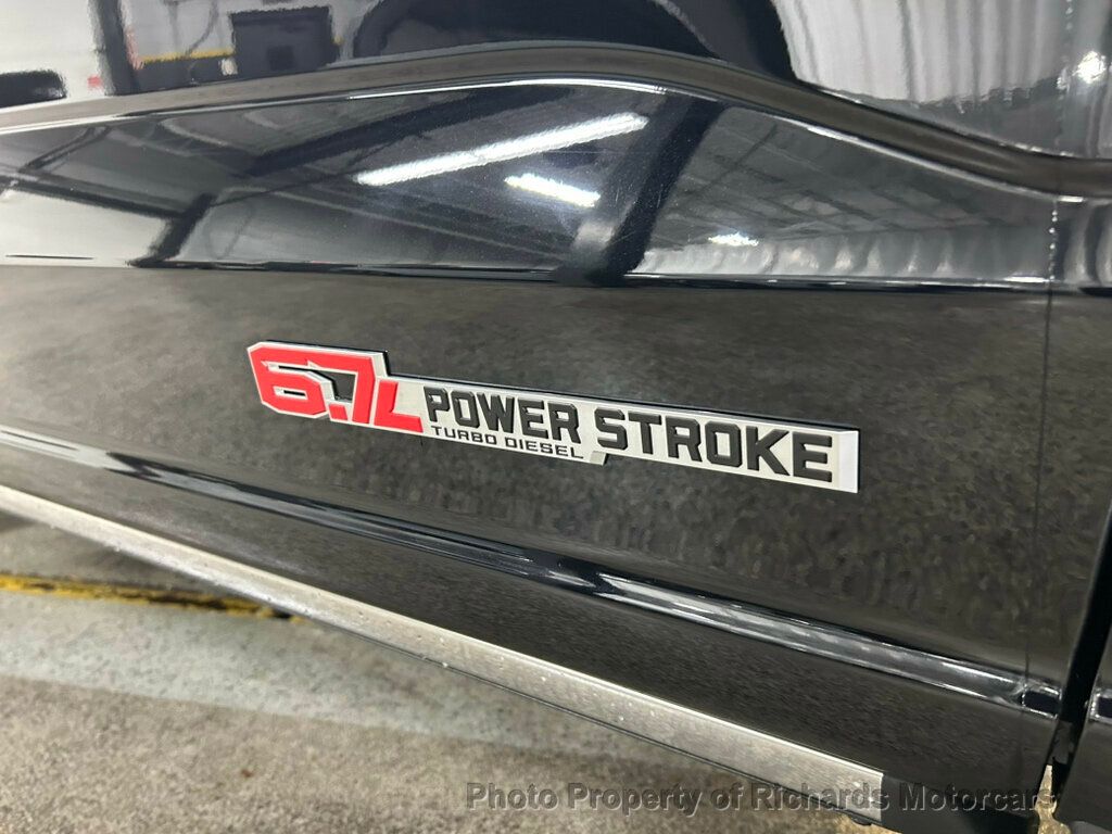 2025 Ford Super Duty F-250 SRW LARIAT 4WD Crew Cab 6.75' Box - 22984449 - 9
