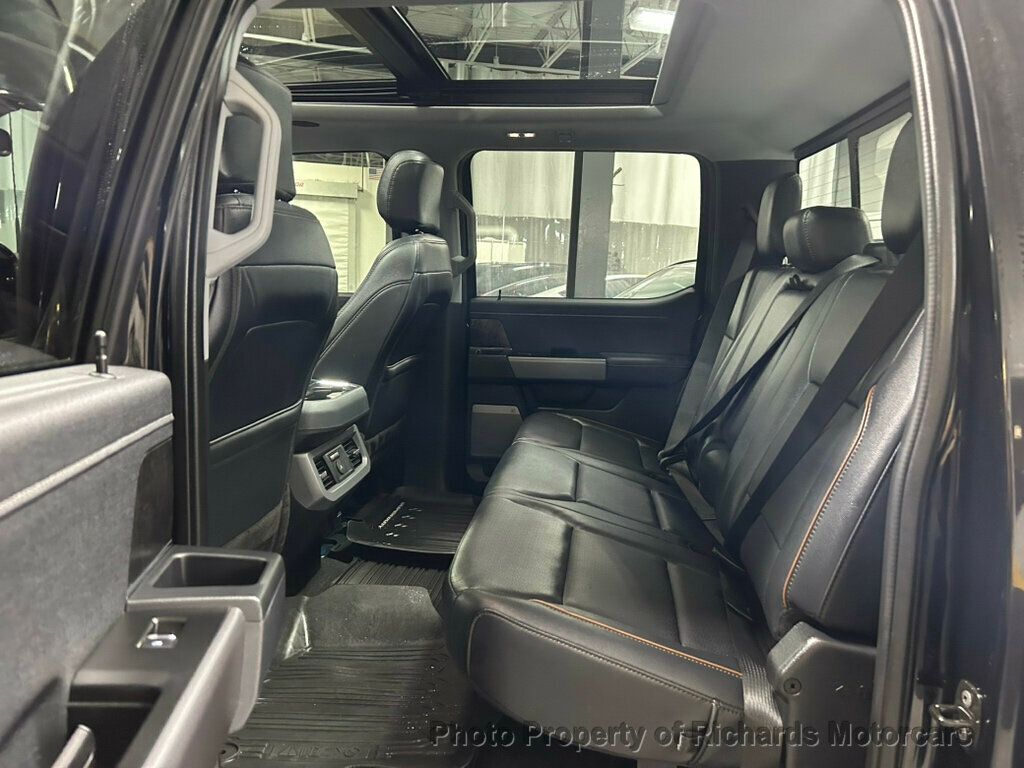 2025 Ford Super Duty F-250 SRW LARIAT 4WD Crew Cab 6.75' Box - 22984449 - 17