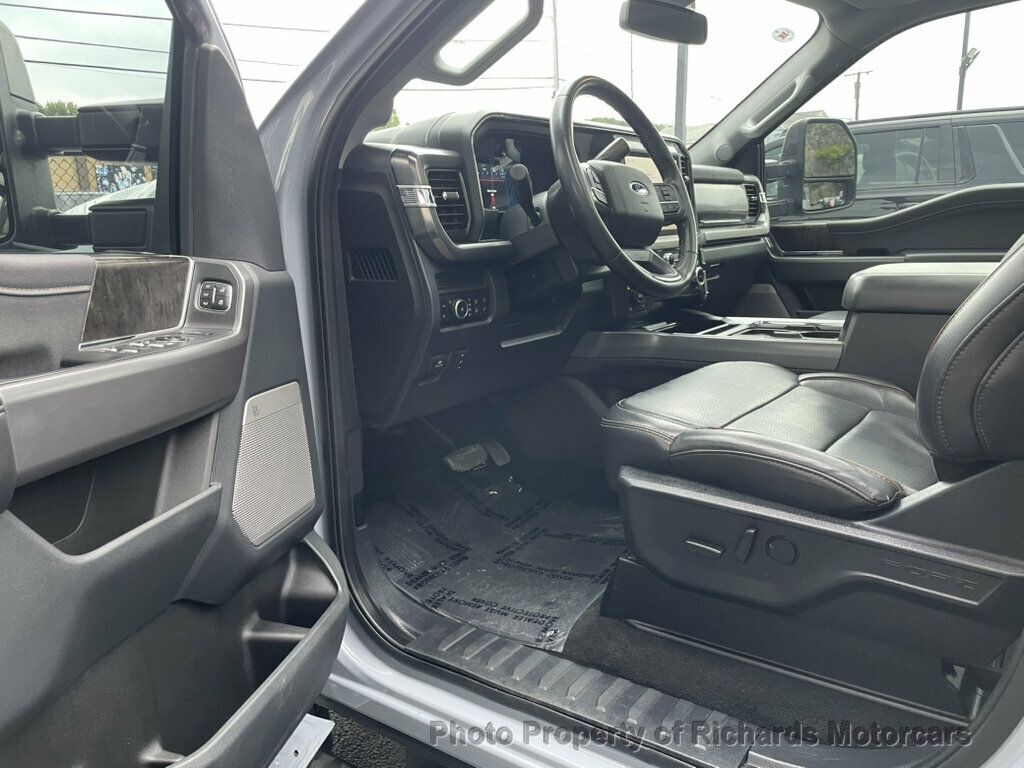 2025 Ford Super Duty F-250 SRW LARIAT 4WD Crew Cab 6.75' Box - 23082972 - 11