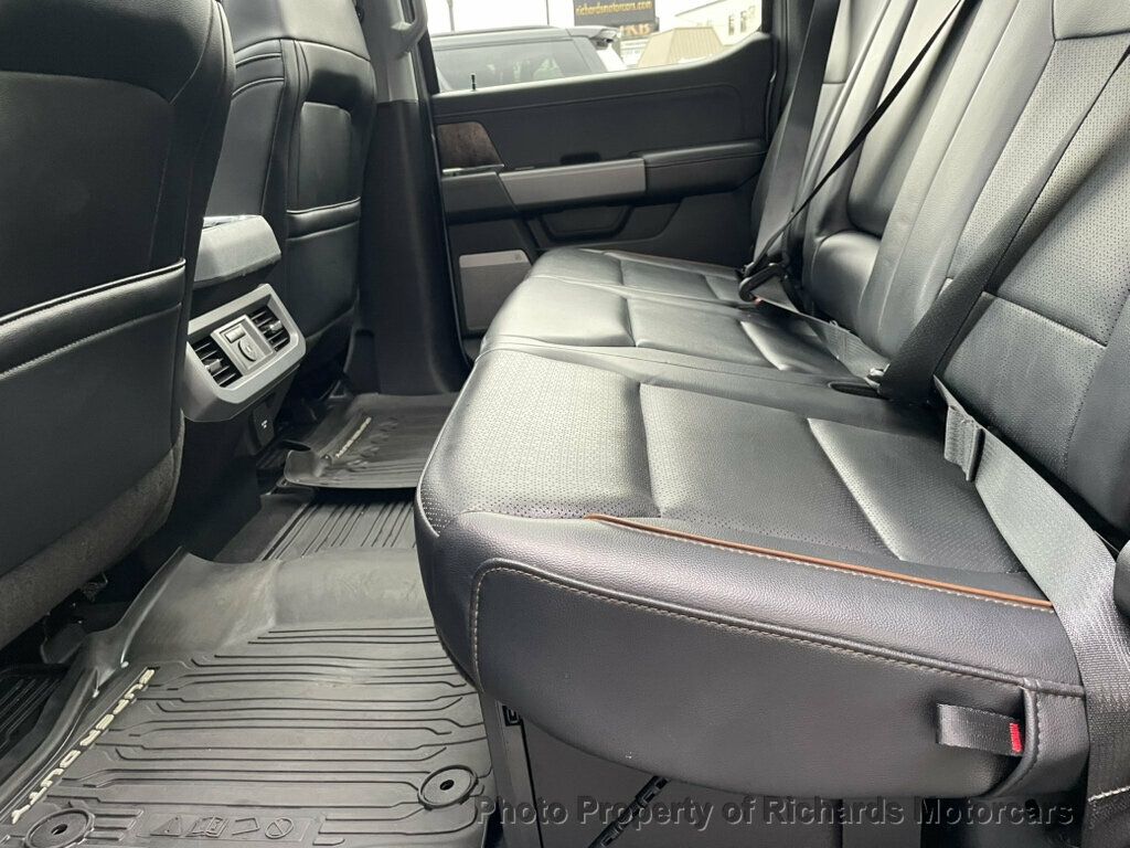 2025 Ford Super Duty F-250 SRW LARIAT 4WD Crew Cab 6.75' Box - 23082972 - 18