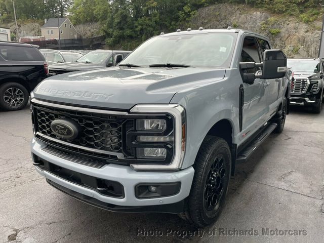 2025 Ford Super Duty F-250 SRW LARIAT 4WD Crew Cab 6.75' Box - 23082972 - 3