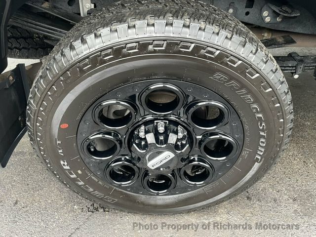 2025 Ford Super Duty F-250 SRW LARIAT 4WD Crew Cab 6.75' Box - 23082972 - 8