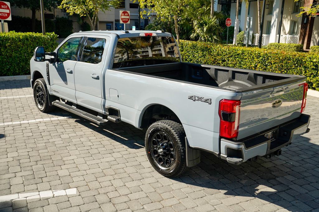 2025 Ford Super Duty F-250 SRW LARIAT 4WD Crew Cab 8' Box - 22948209 - 21