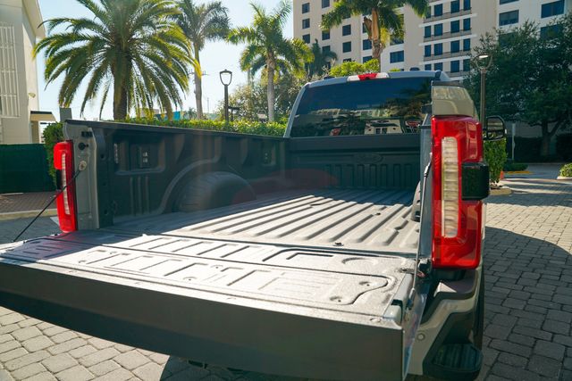 2025 Ford Super Duty F-250 SRW LARIAT 4WD Crew Cab 8' Box - 22948209 - 52