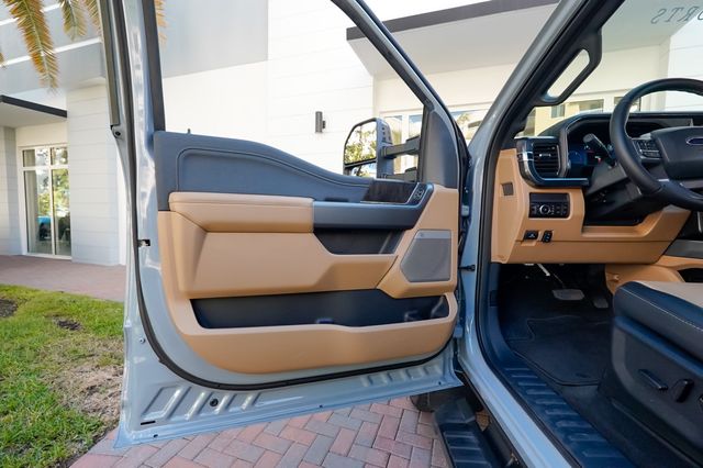 2025 Ford Super Duty F-250 SRW LARIAT 4WD Crew Cab 8' Box - 22948209 - 55