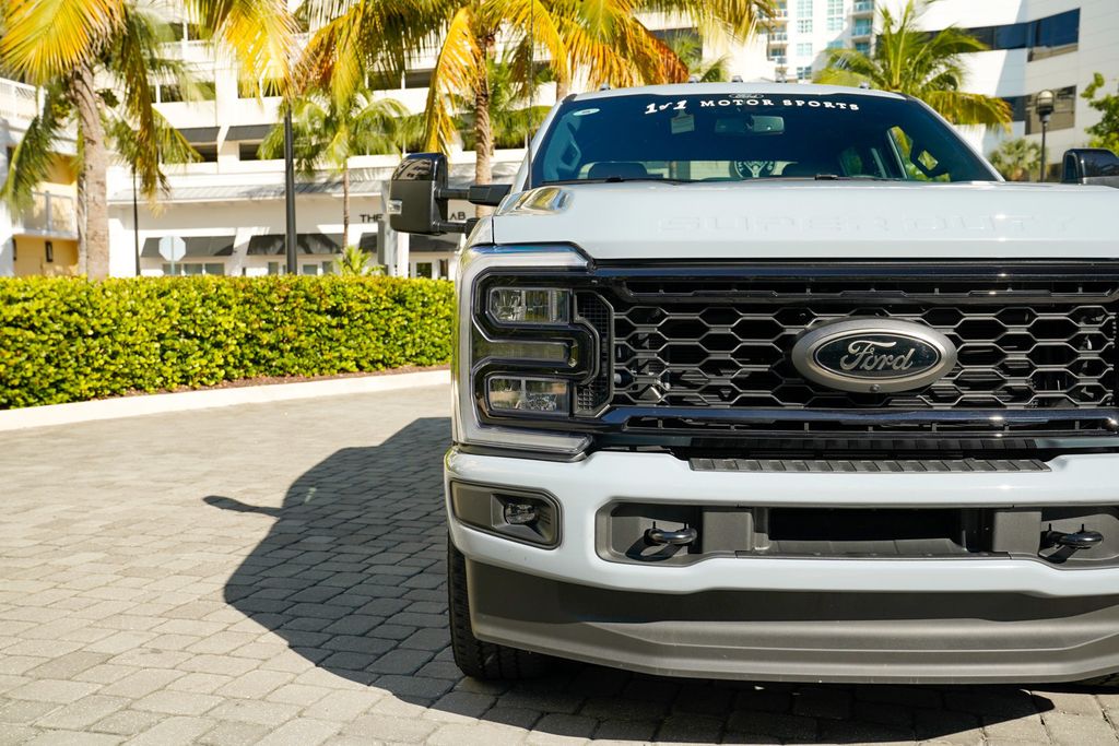 2025 Ford Super Duty F-250 SRW LARIAT 4WD Crew Cab 8' Box - 22948209 - 5