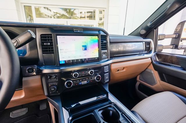 2025 Ford Super Duty F-250 SRW LARIAT 4WD Crew Cab 8' Box - 22948209 - 66