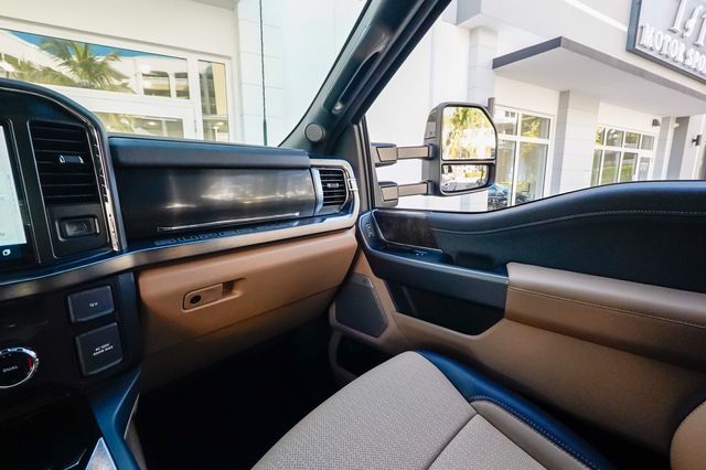 2025 Ford Super Duty F-250 SRW LARIAT 4WD Crew Cab 8' Box - 22948209 - 73