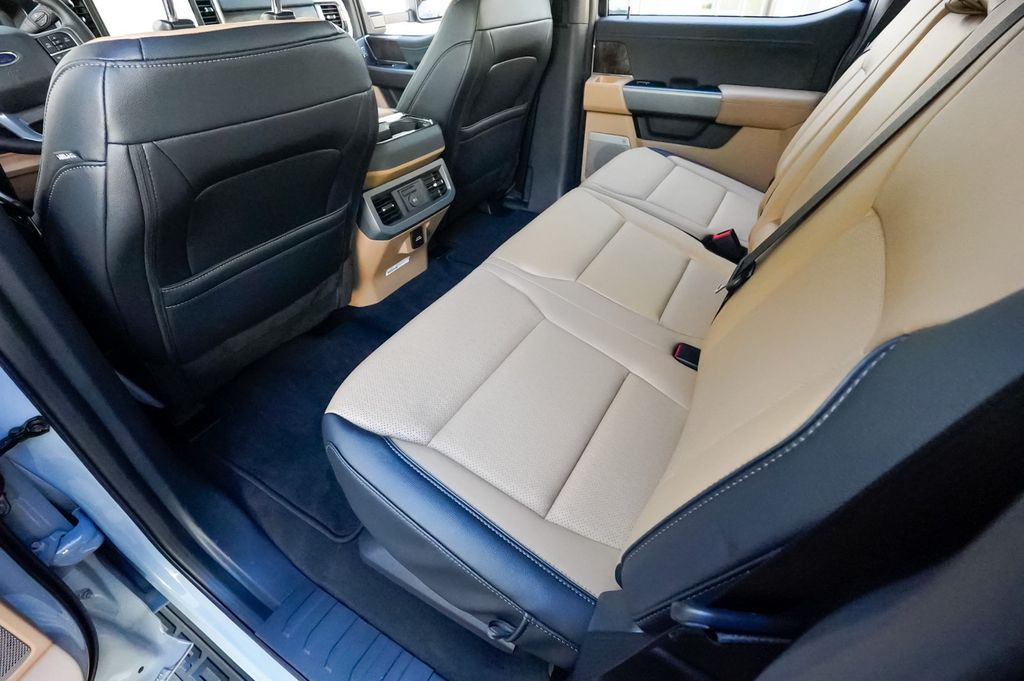 2025 Ford Super Duty F-250 SRW LARIAT 4WD Crew Cab 8' Box - 22948209 - 81