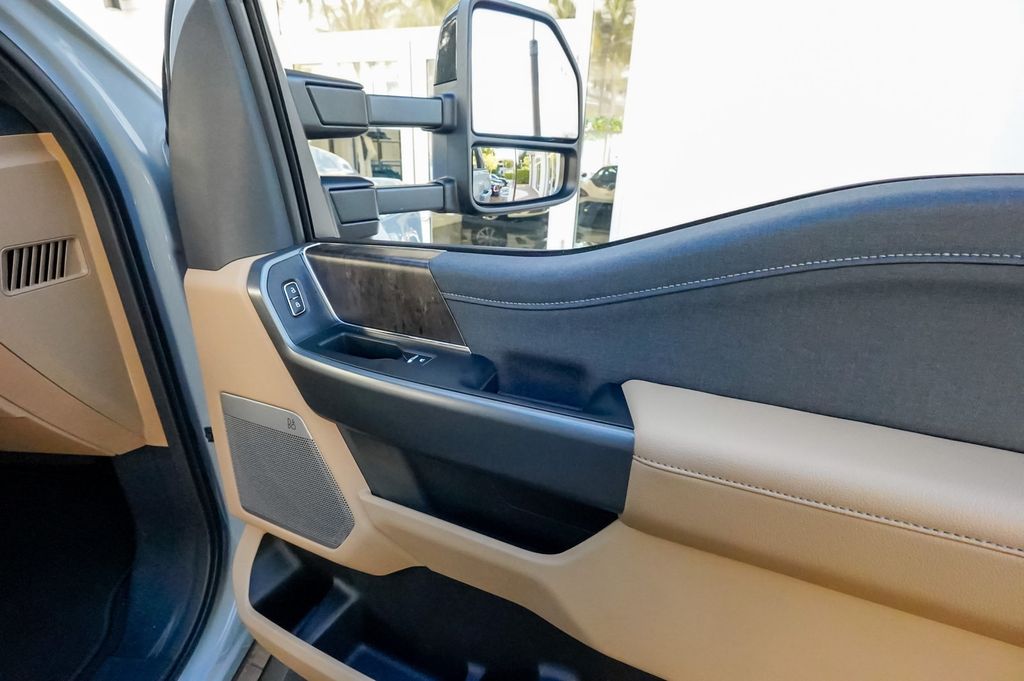 2025 Ford Super Duty F-250 SRW LARIAT 4WD Crew Cab 8' Box - 22948209 - 86