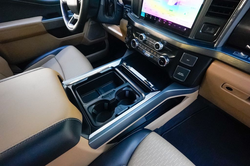 2025 Ford Super Duty F-250 SRW LARIAT 4WD Crew Cab 8' Box - 22948209 - 93