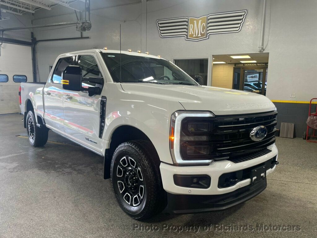 2025 Ford Super Duty F-250 SRW Platinum 4WD Crew Cab 6.75' Box - 22908464 - 0