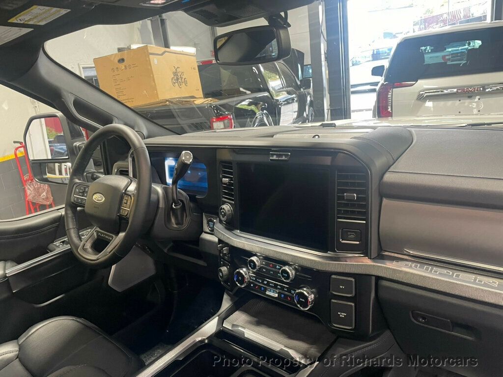 2025 Ford F-250 Platinum photo 23