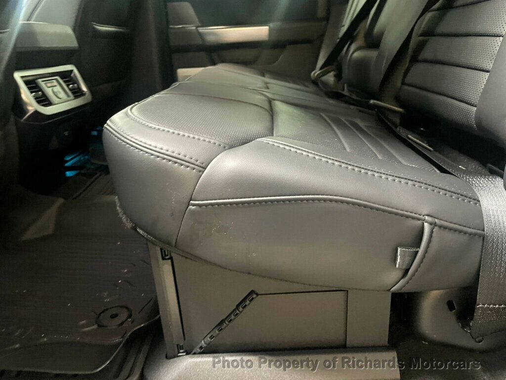 2025 Ford F-250 Platinum photo 18
