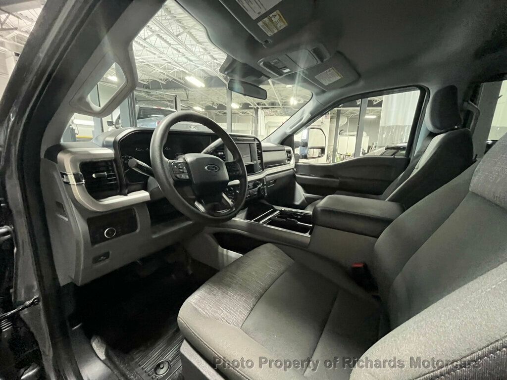 2025 Ford Super Duty F-250 SRW XLT 4WD Crew Cab 6.75' Box - 22929327 - 16