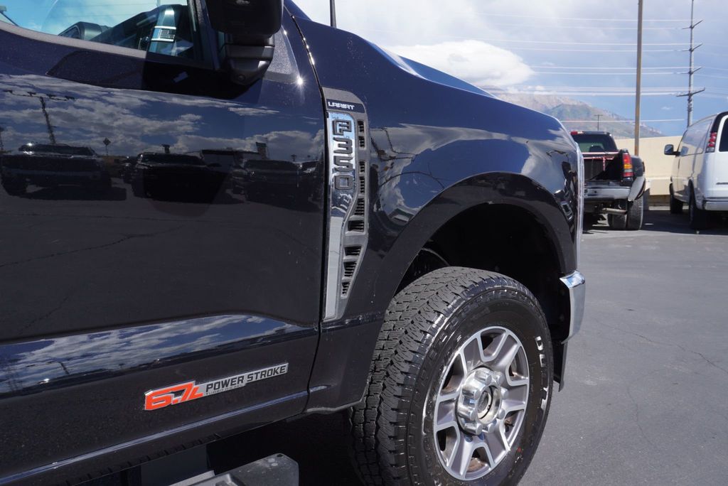 2025 Ford SUPER DUTY F-350 LARIAT - 23084198 - 17