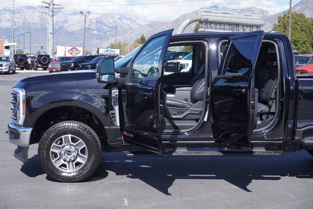 2025 Ford SUPER DUTY F-350 LARIAT - 23084198 - 20