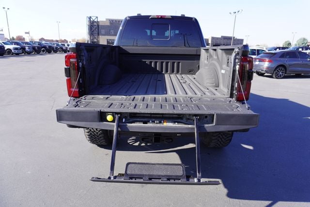 2025 Ford SUPER DUTY F-350 PLATINUM - 22942632 - 10