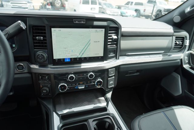 2025 Ford SUPER DUTY F-350 PLATINUM - 22942632 - 35
