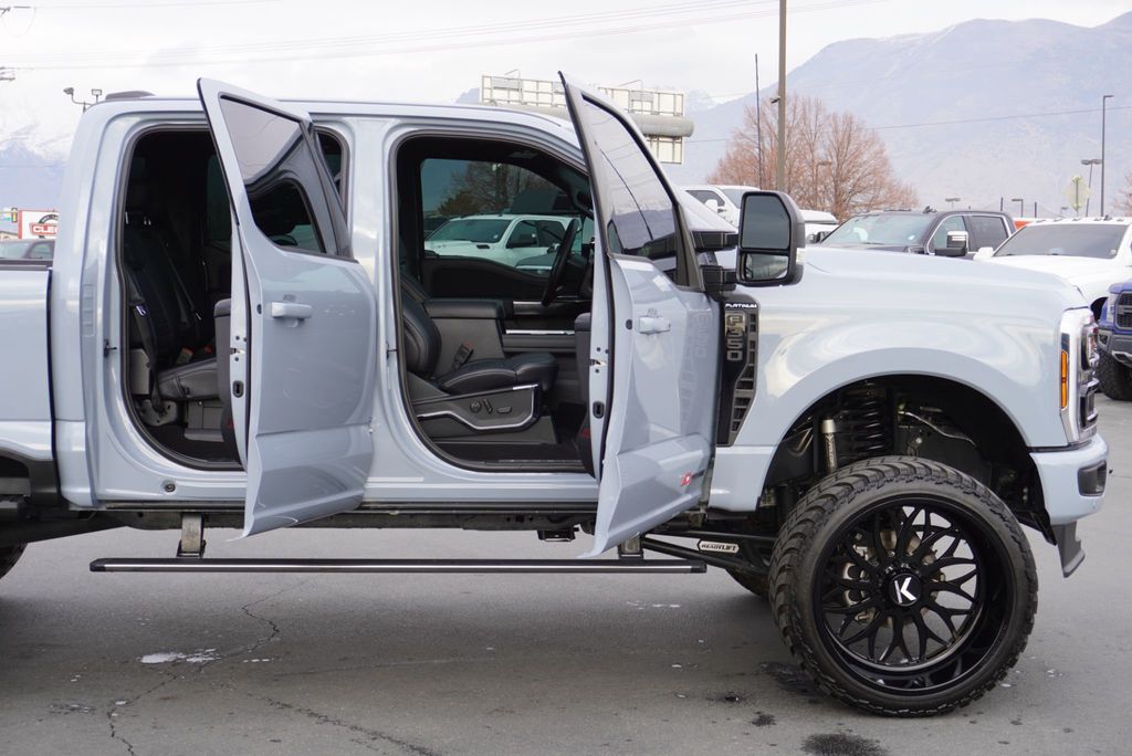 2025 Ford SUPER DUTY F-350 PLATINUM - 22976518 - 27