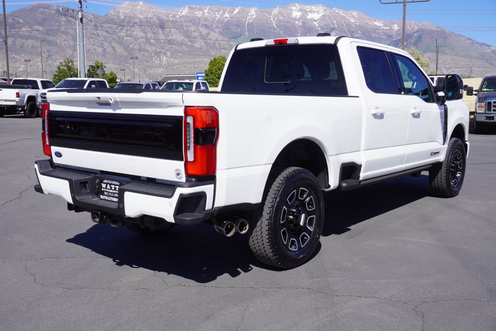 2025 Ford SUPER DUTY F-350 PLATINUM - 23027728 - 13