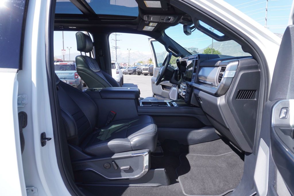 2025 Ford SUPER DUTY F-350 PLATINUM - 23027728 - 24