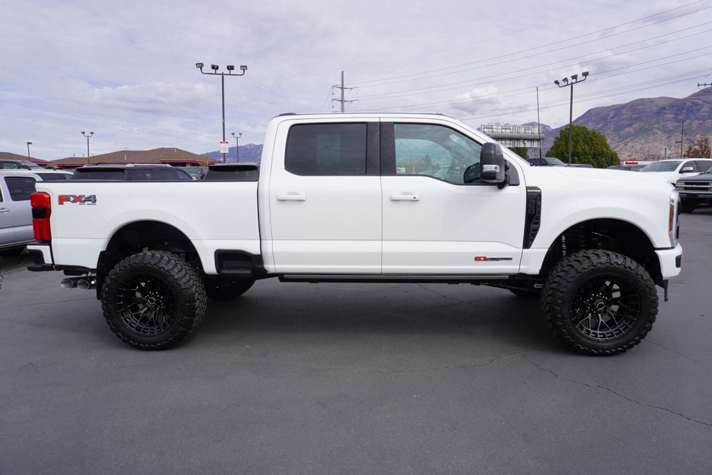 2025 Ford SUPER DUTY F-350 PLATINUM FX4 - 22919772 - 13