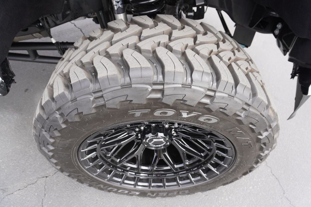 2025 Ford SUPER DUTY F-350 PLATINUM FX4 - 22919772 - 17