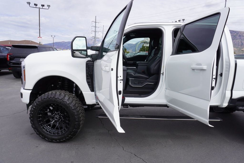 2025 Ford SUPER DUTY F-350 PLATINUM FX4 - 22919772 - 26