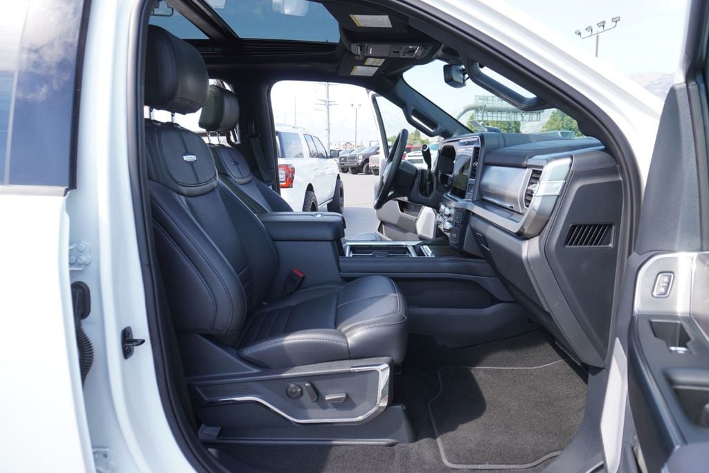 2025 Ford SUPER DUTY F-350 PLATINUM FX4 - 22919772 - 27