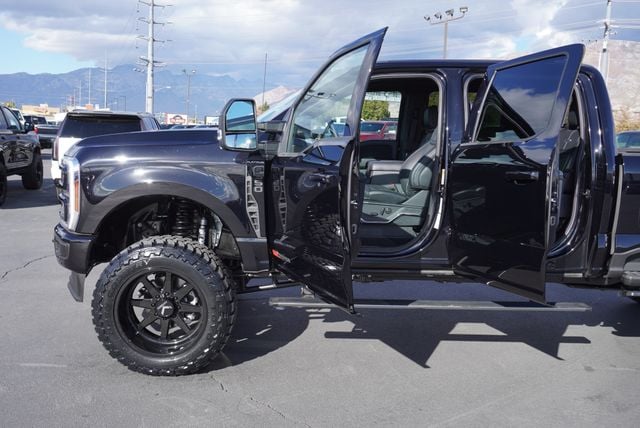 2025 Ford SUPER DUTY F-350 PLATINUM FX4 - 22921441 - 25