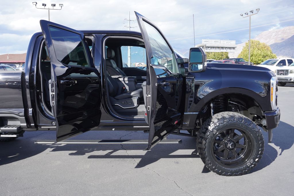 2025 Ford SUPER DUTY F-350 PLATINUM FX4 - 22921441 - 28