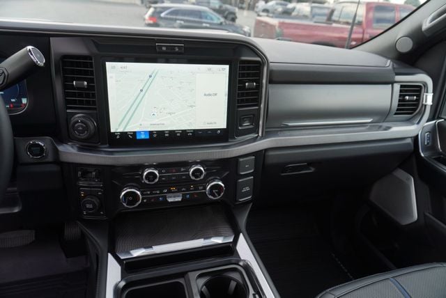 2025 Ford SUPER DUTY F-350 PLATINUM FX4 - 22921441 - 34