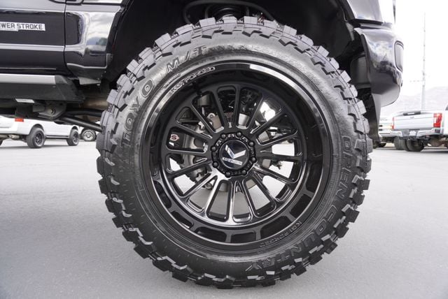 2025 Ford SUPER DUTY F-350 PLATINUM FX4 - 22937659 - 17