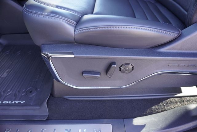 2025 Ford SUPER DUTY F-350 PLATINUM FX4 - 22937659 - 32