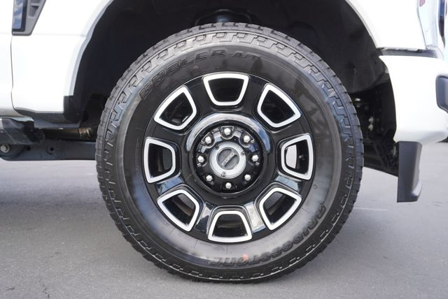 2025 Ford SUPER DUTY F-350 PLATINUM FX4 - 22951235 - 17