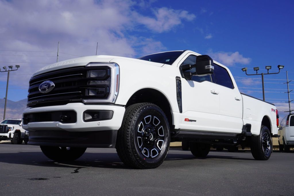 2025 Ford SUPER DUTY F-350 PLATINUM FX4 - 22951235 - 5