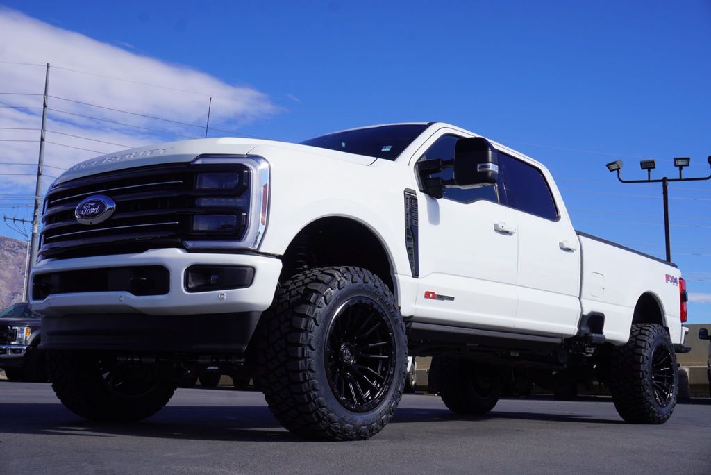 2025 Ford SUPER DUTY F-350 PLATINUM FX4 - 22982052 - 5