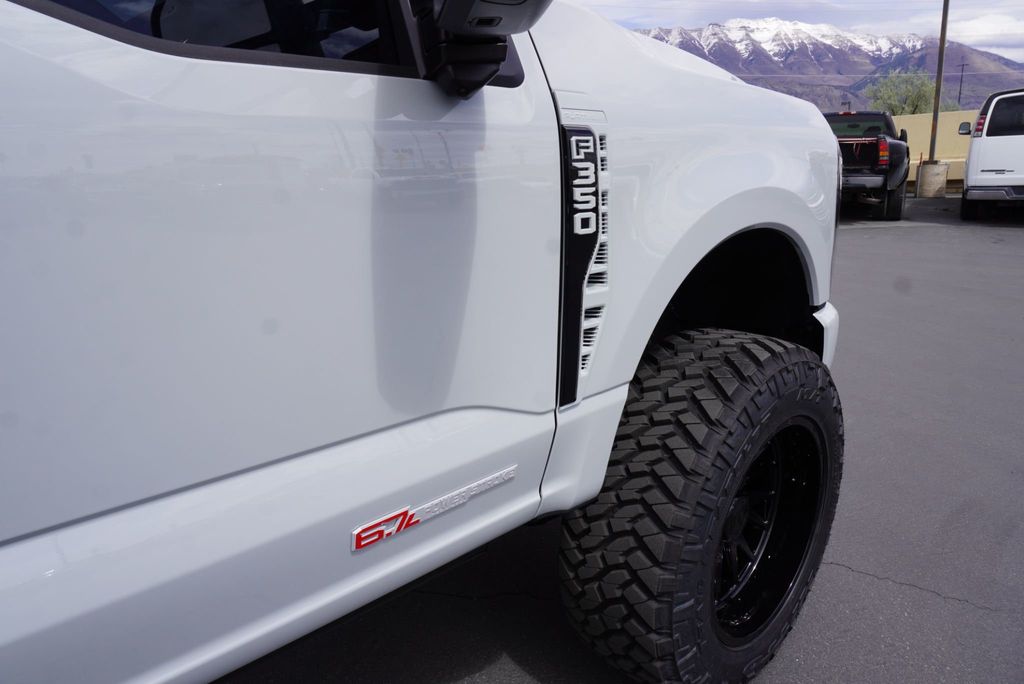 2025 Ford SUPER DUTY F-350 PLATINUM FX4 - 23014203 - 21