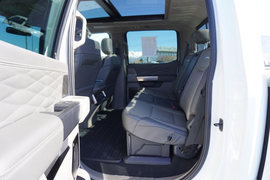 2025 Ford SUPER DUTY F-350 PLATINUM PLUS - 22995425 - 26