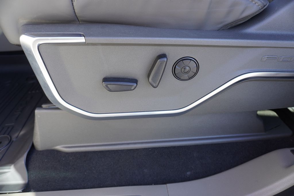 2025 Ford SUPER DUTY F-350 PLATINUM PLUS - 22995425 - 32