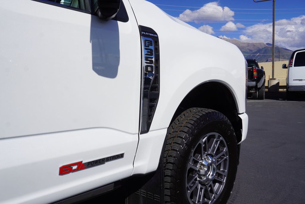 2025 Ford SUPER DUTY F-350 PLATINUM PLUS - 23083090 - 19