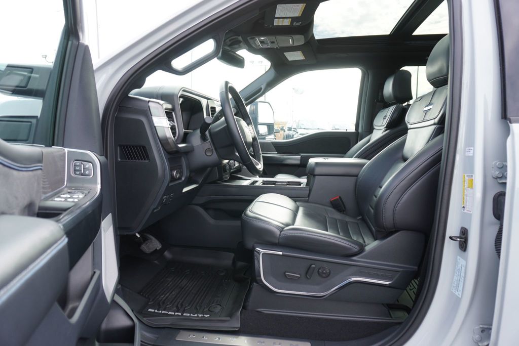 2025 Ford SUPER DUTY F-350 PLATINUM TREMOR - 22995427 - 23