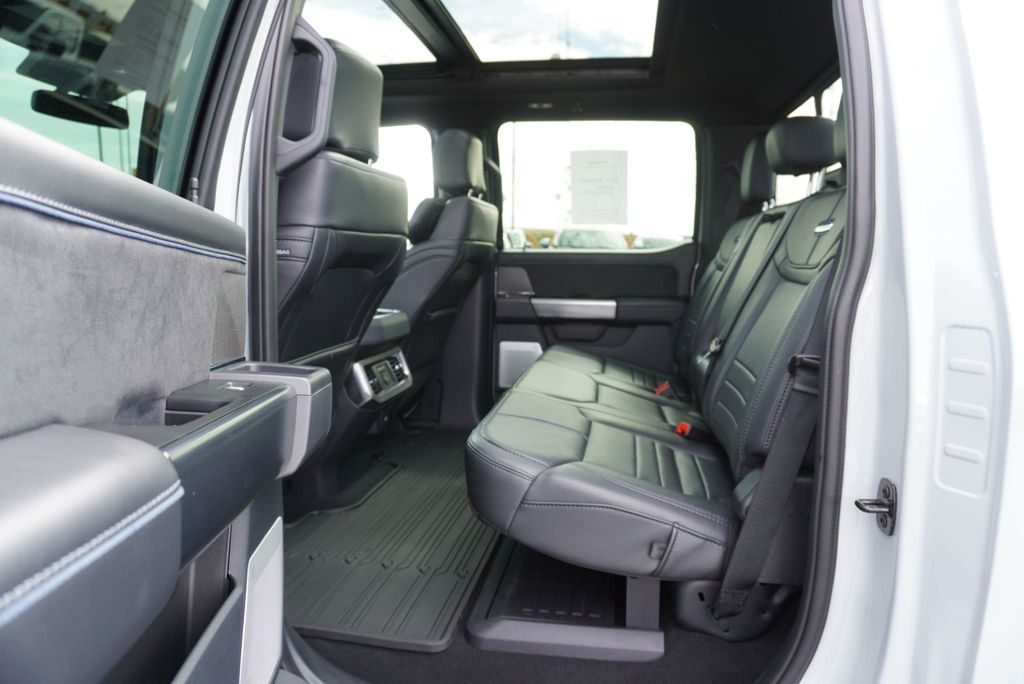 2025 Ford SUPER DUTY F-350 PLATINUM TREMOR - 22995427 - 24