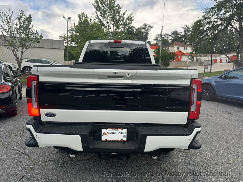 Ford Super Duty F-350 SRW Platinum 4WD Crew Cab 6.75' Box photo 11