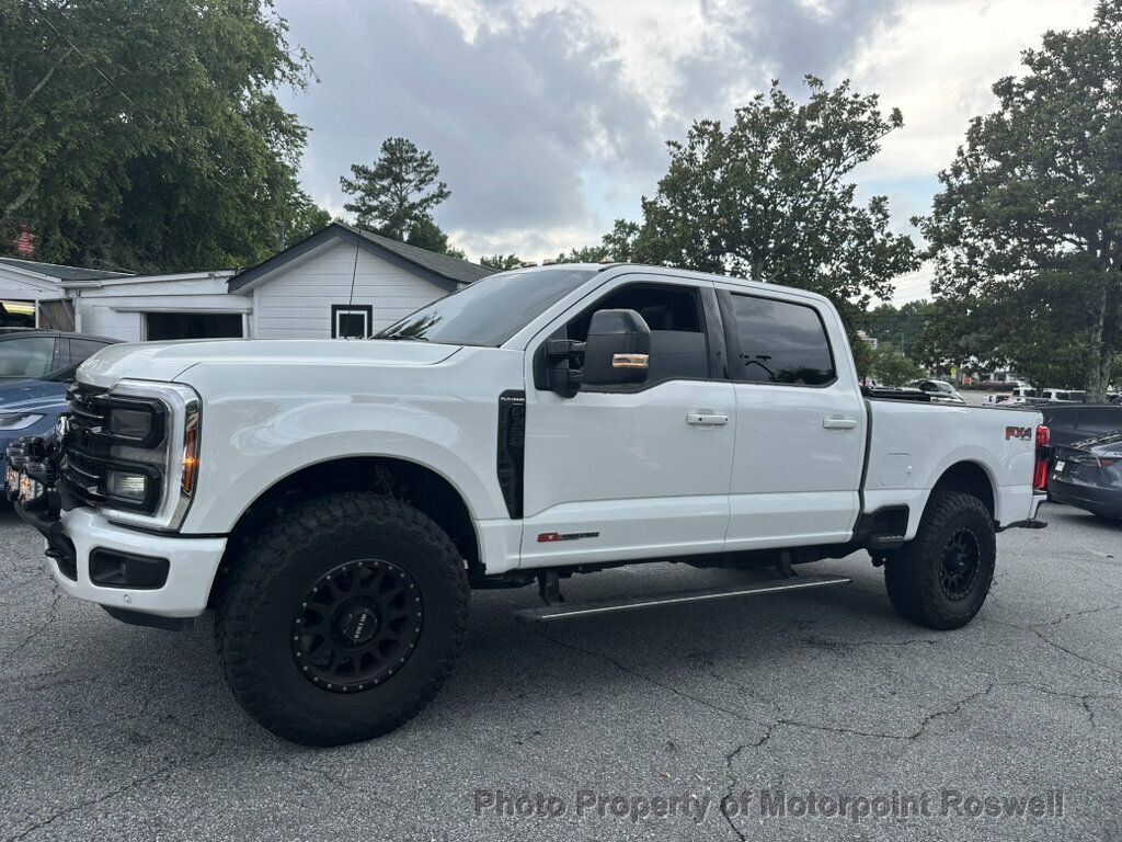 Ford Super Duty F-350 SRW Platinum 4WD Crew Cab 6.75' Box photo 13