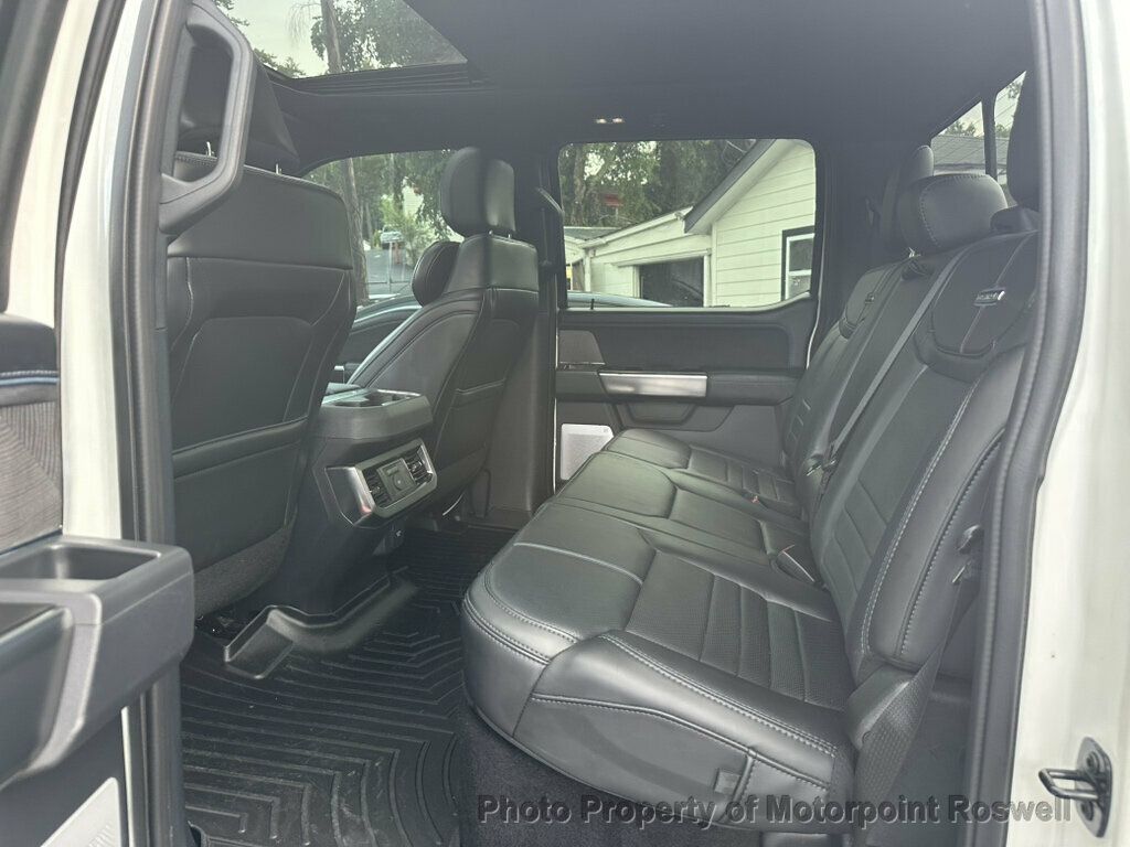 Ford Super Duty F-350 SRW Platinum 4WD Crew Cab 6.75' Box photo 29