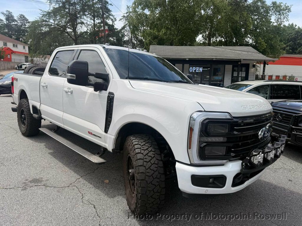 Ford Super Duty F-350 SRW Platinum 4WD Crew Cab 6.75' Box photo 6